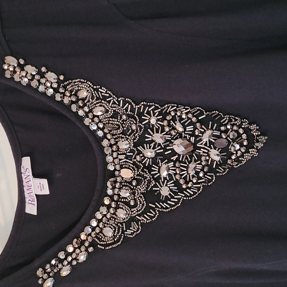 Romans Black dress - Picture 2 of 4